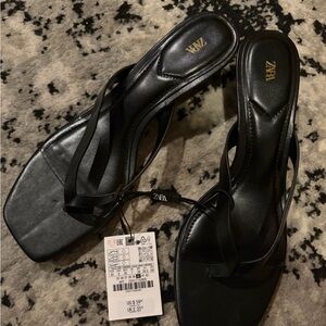 Zara Black Strappy Square-Toe Slide Sandals with Minimalist Straps